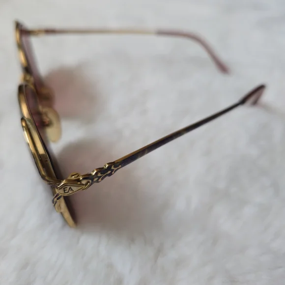 Vintage Elizabeth Arden Gold Metal Frame Sunglasses - Picture 3 of 5